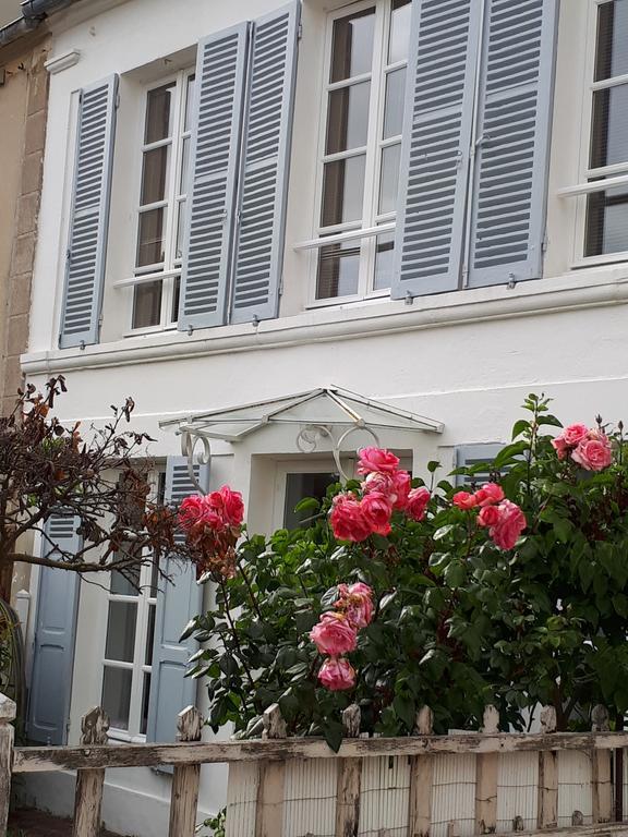 La Maison Du 6 Arromanches-les-Bains Exterior photo